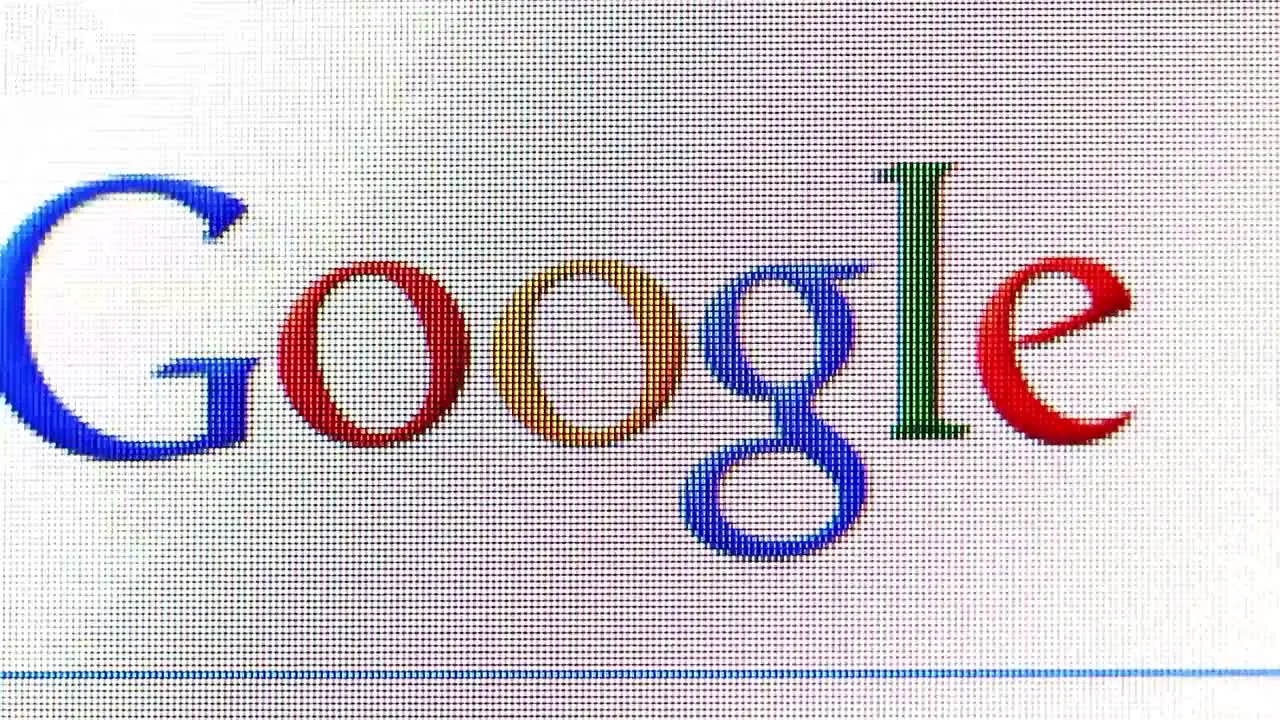 Google Logo Blur and Pan 