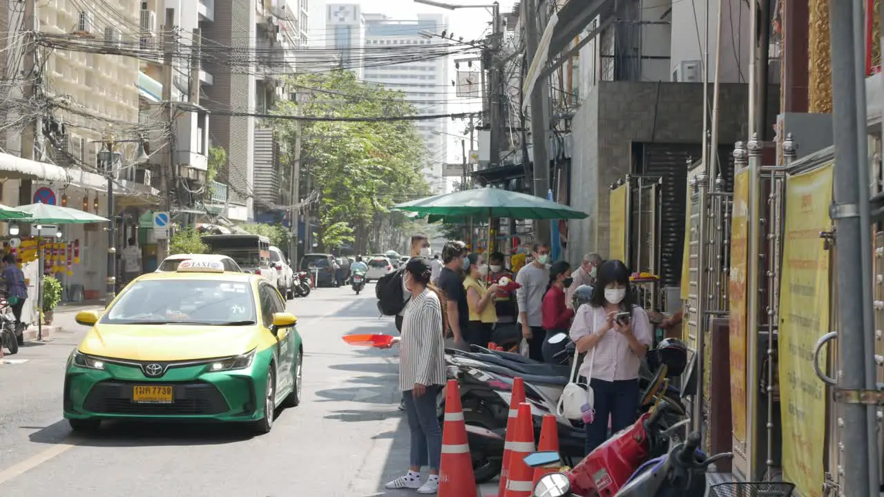 Maha Uma Devi Temple in silom road with many people come to visit