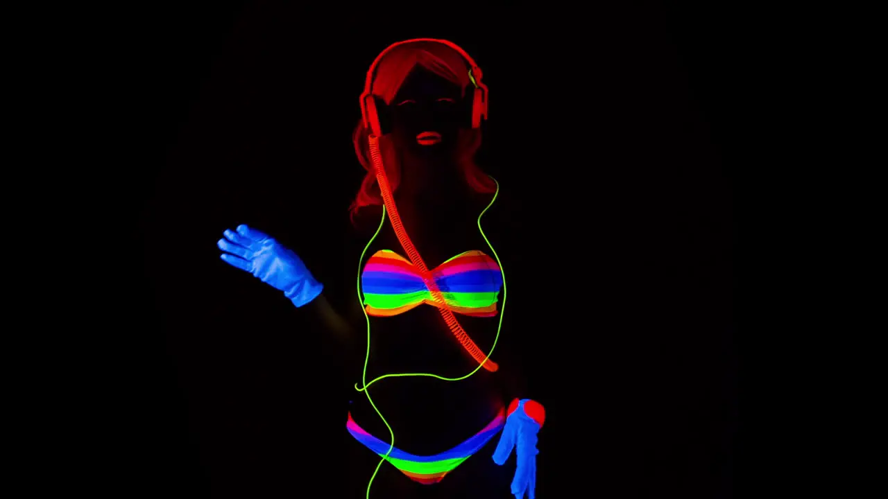 UV Glowing Woman 52