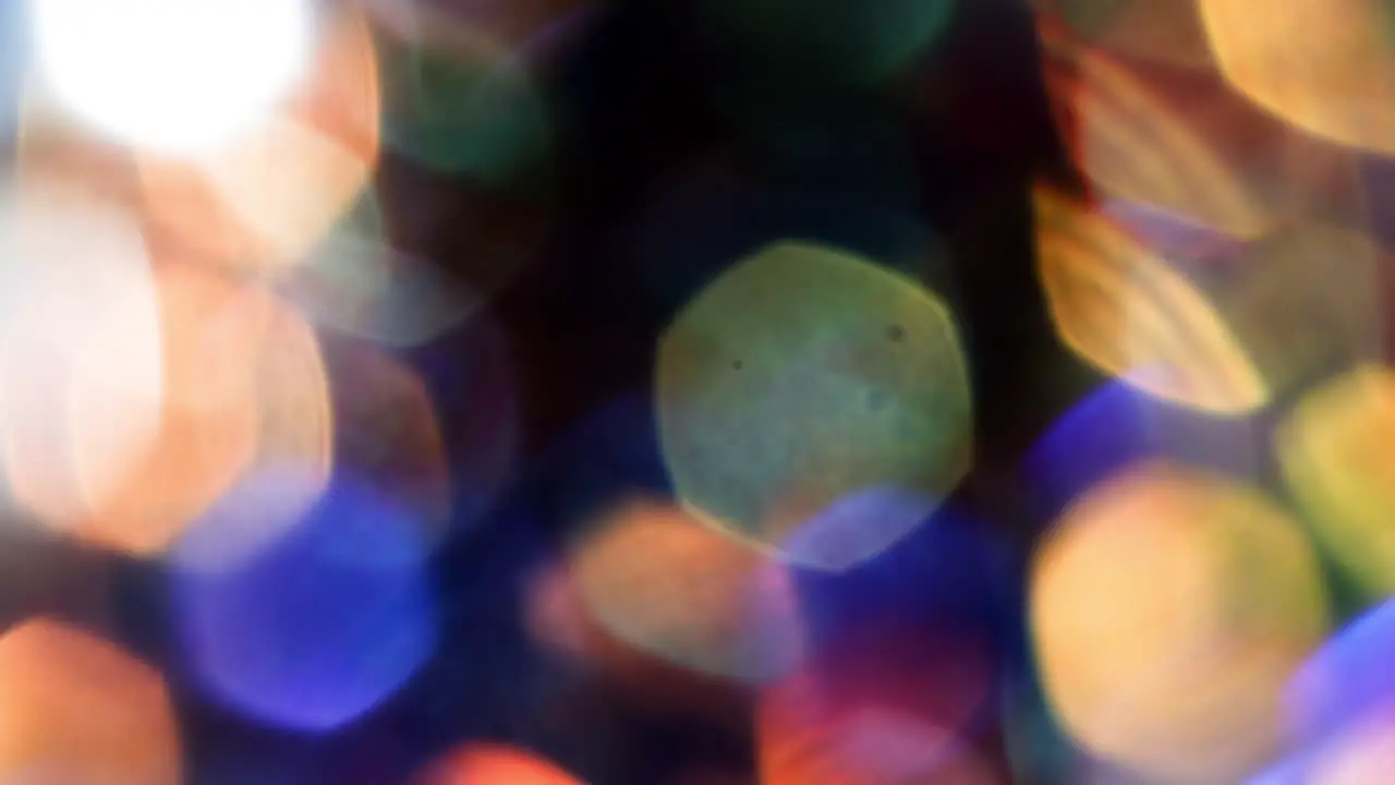 Crystal Vinyl Blur 4K 14