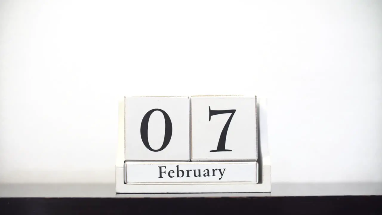 White Calendar Time Lapse February