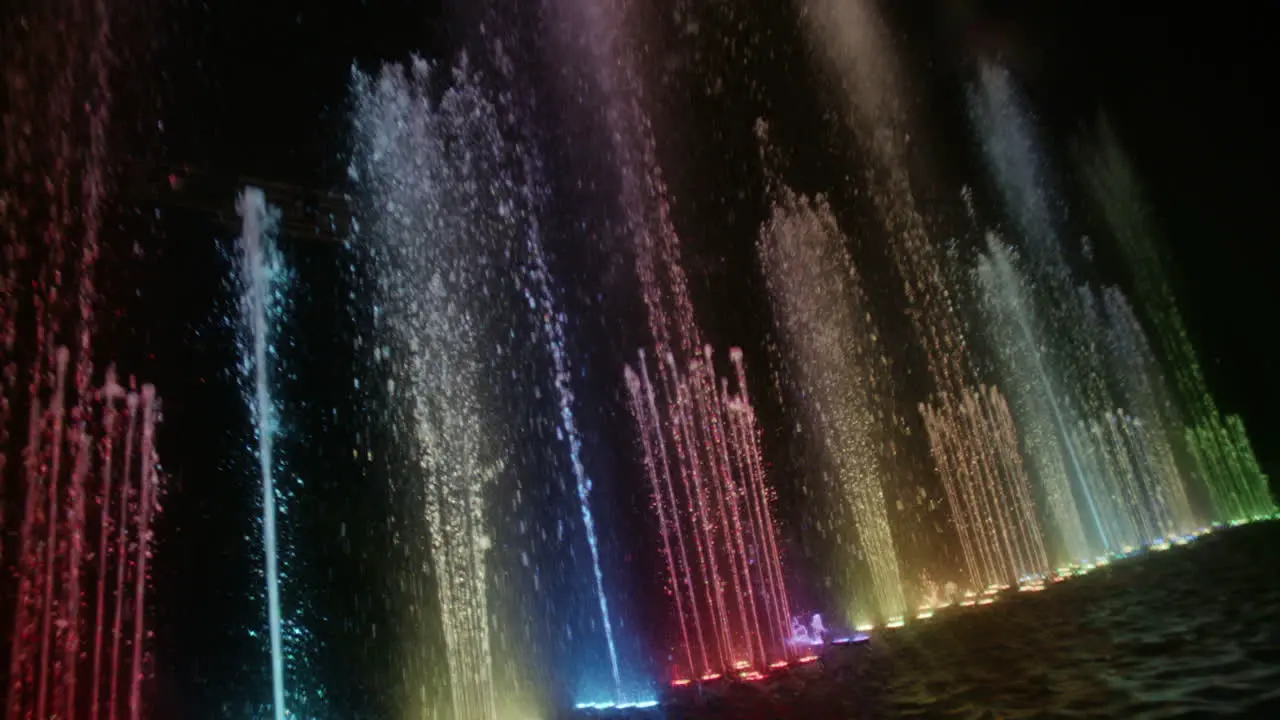 Dancing fountain