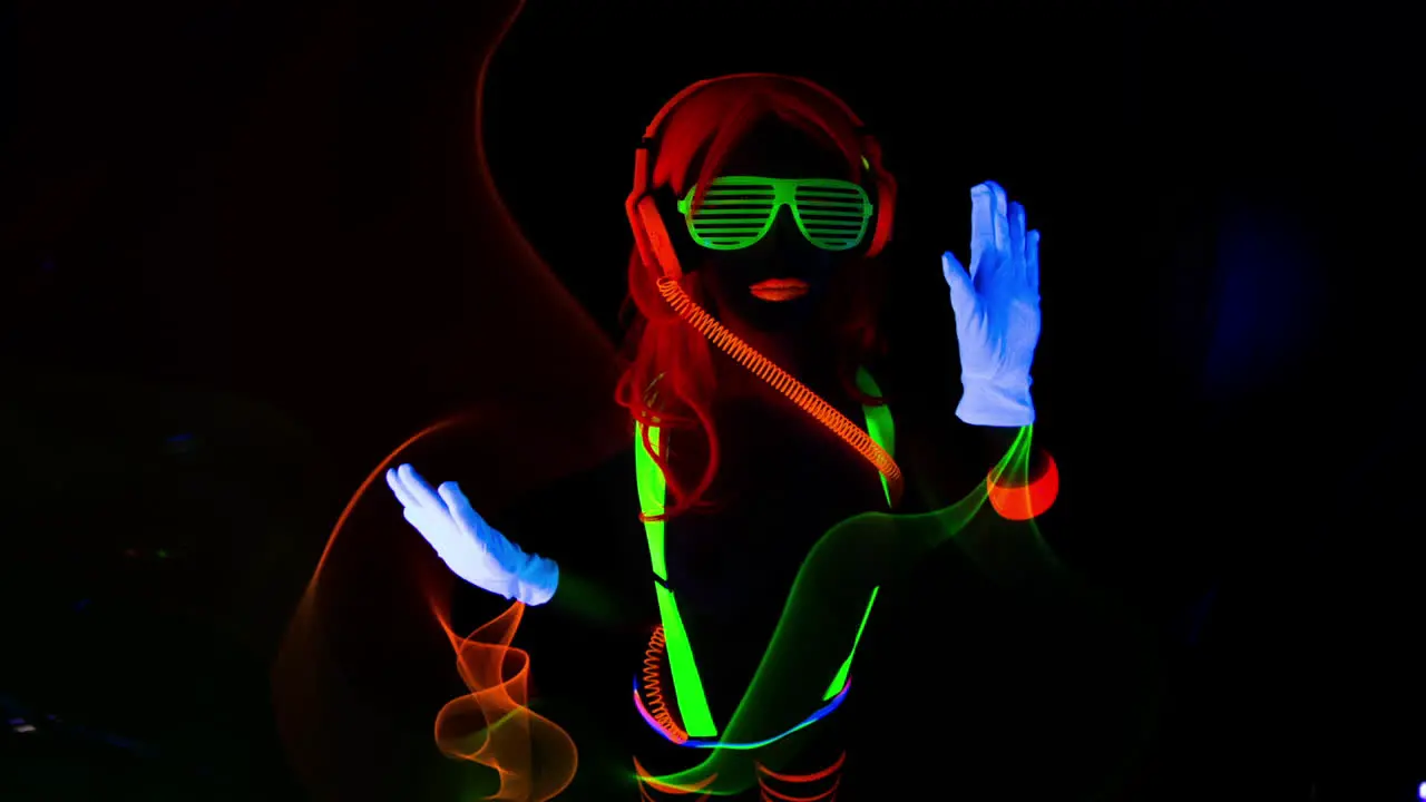 UV Glowing Woman 18