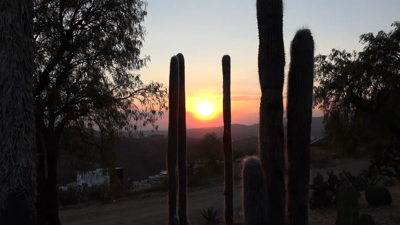 Mexico Zooms In On Setting Sun