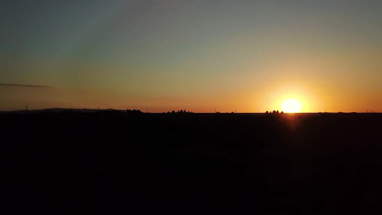 Panning to reveal incredible California sunset