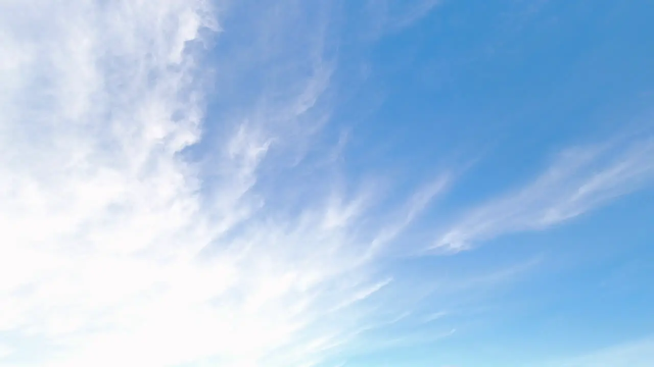 Timelapse of the sky going from daytime to complete darkness at nighttime