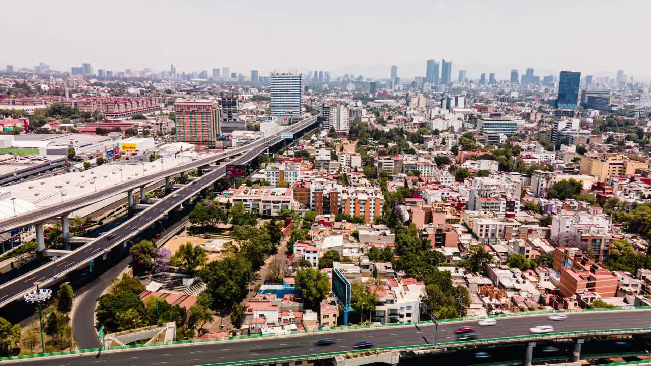 Hyperlapse over Mexico city main avenue