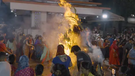 People Celebrating Hindu Festival Of Holi With Bonfire In Mumbai India 24